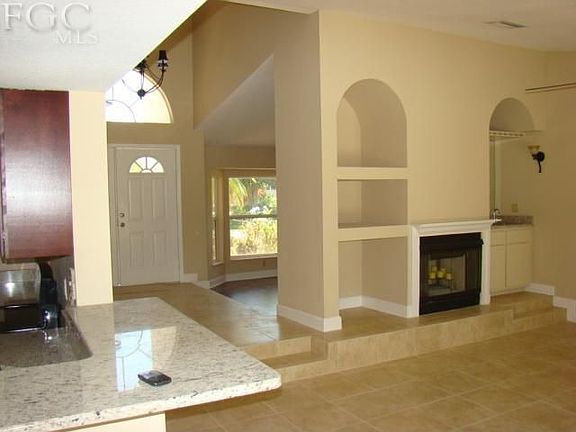 3rd image of 6754 Willow Lake Cir