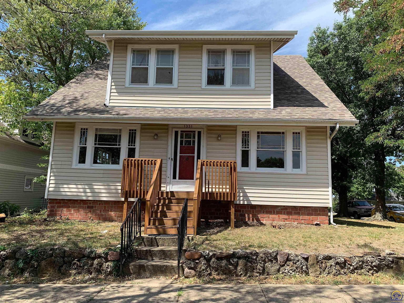 1331 Exchange St, Emporia, KS 66801 Zillow