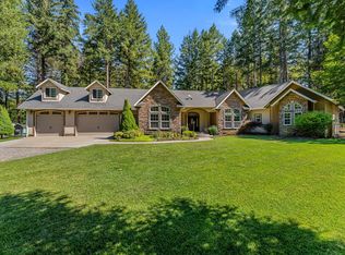 232 Riessen Rd, Grants Pass, OR 97526