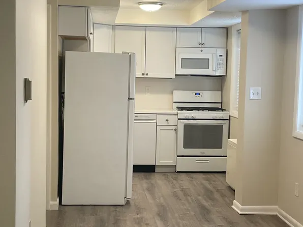 4316 N Carlin Springs Rd APT 21, Arlington, VA 22203