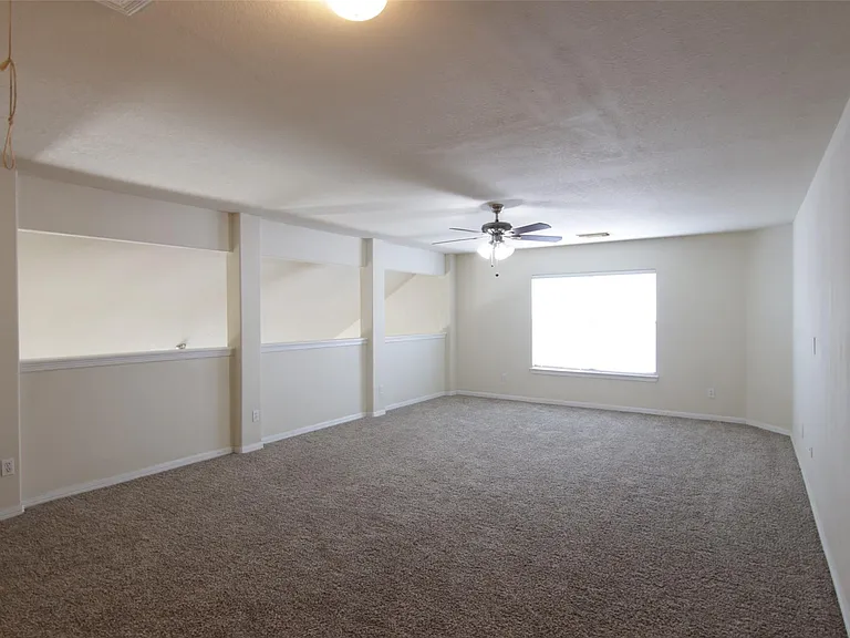 2027 Creek Run Dr — Photo 17