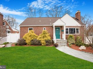 11613 College View Dr, Silver Spring, MD 20902