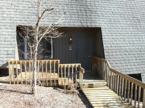 118 View Bend Rd, Johnson City, TN 37601