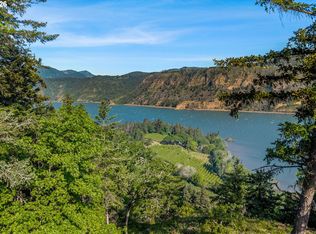 476 Country Club Rd, Hood River, OR 97031