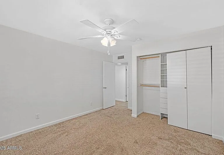 2137 E Apollo Ave — Photo 23