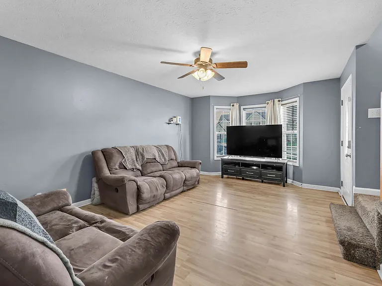 3723 Suiter Rd — Photo 9