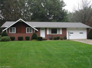 8618 Camelot Ave NW, Canal Fulton, OH 44614