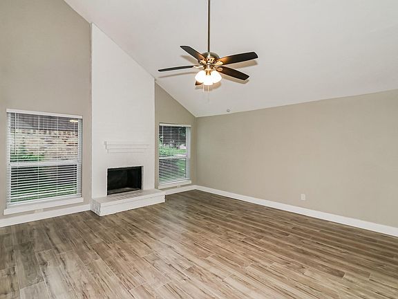 5th image of 615 Old Colony Dr