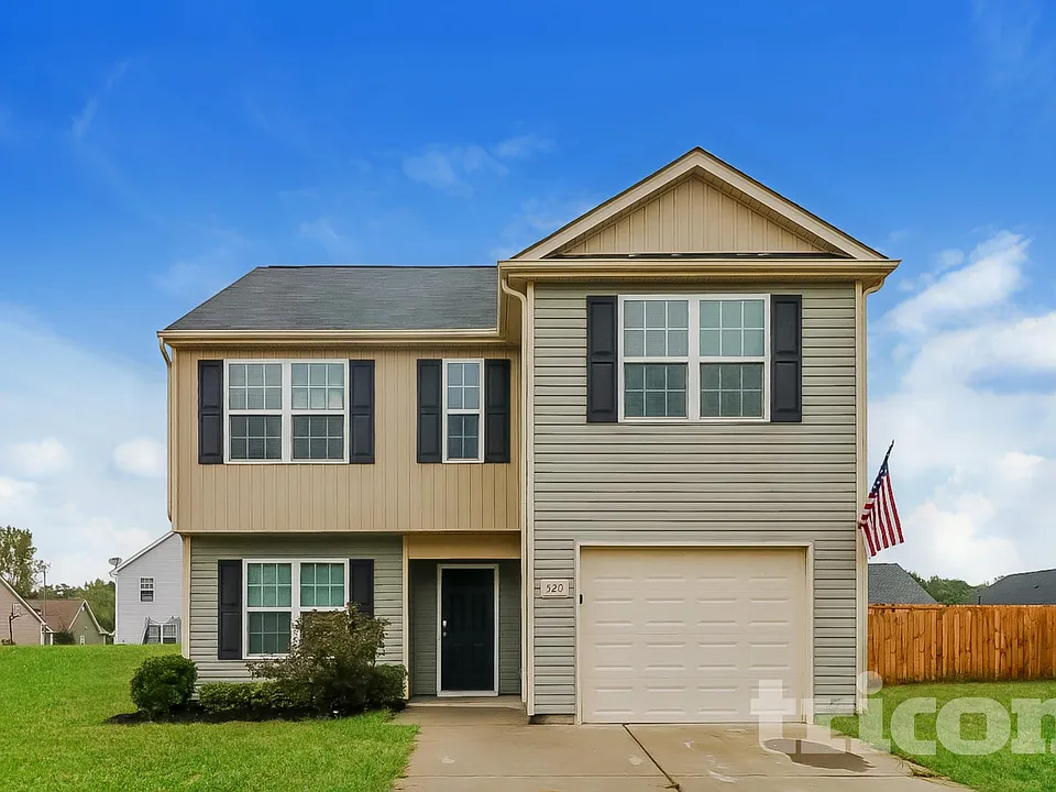 520 Gentle Breeze Ln
