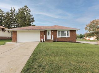 4443 Montville Ct, Warrensville Heights, OH