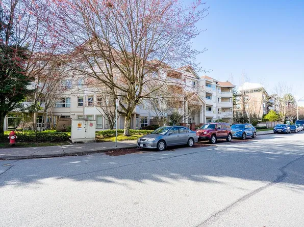 8139 121a St #406, Surrey, BC V3W 0Z2
