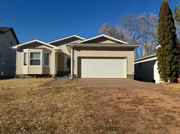 4953 E 49th St, Sedgewick, AB T0B 4C0