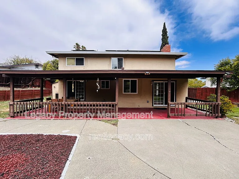 493 Dahlia St — Photo 35