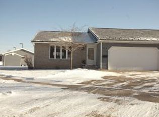 131 Louise St, Kimberly, WI 54136