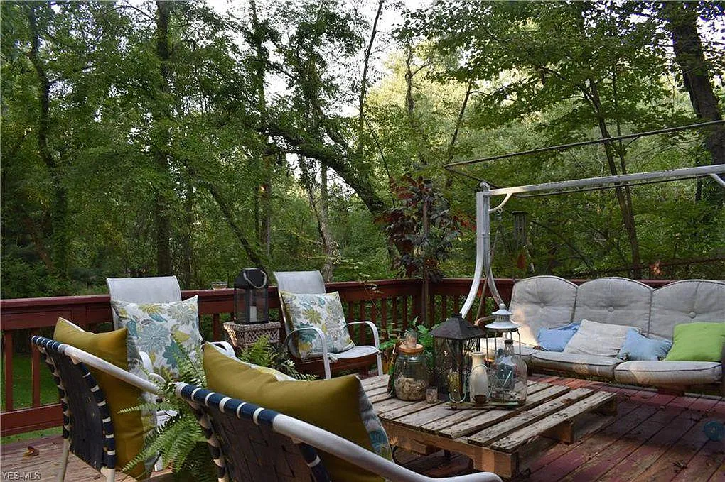 254 Virginia Ave — Photo 4
