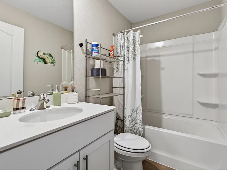 86 Zancara St — Photo 30