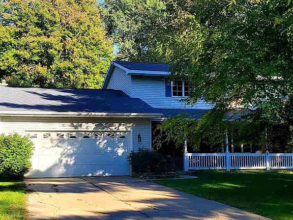 4th image of 2293 Whitetail Dr