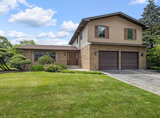 6620 Saratoga Ave, Downers Grove, IL 60516