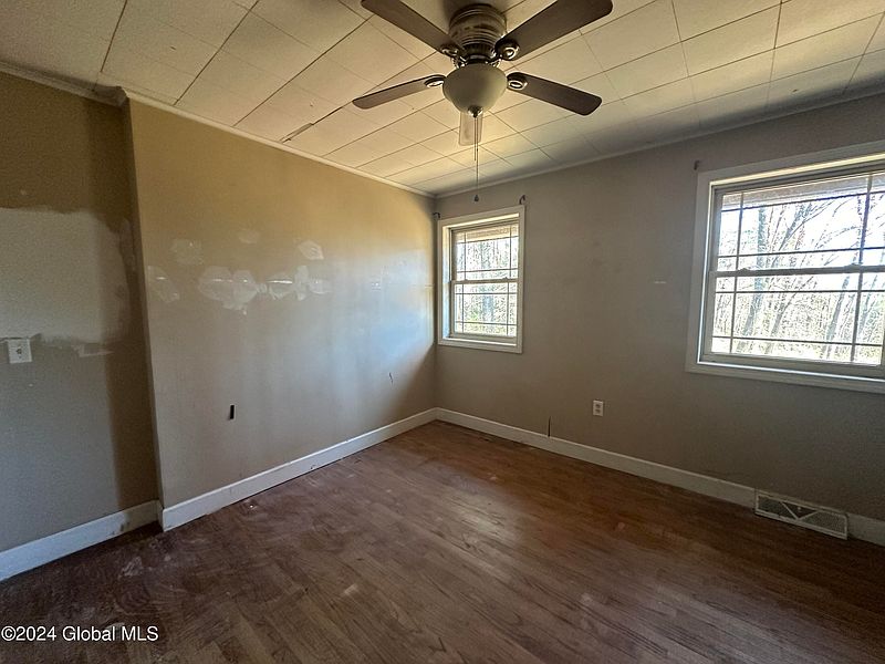 5th image of 1296 Ridge Road Road