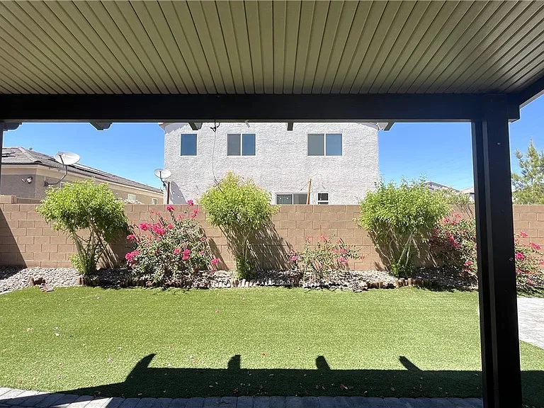 1816 Luxor Lights Ave — Photo 25