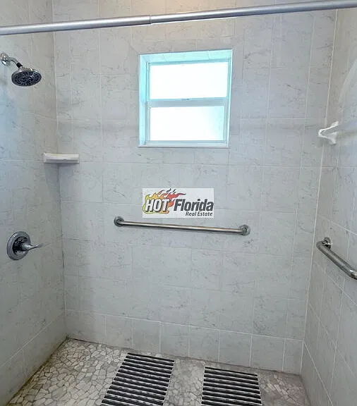 4658 San Lorenzo Dr — Photo 21