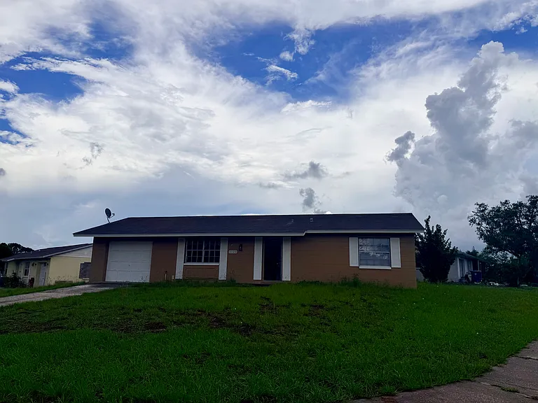 5123 Higate Rd — Photo 2