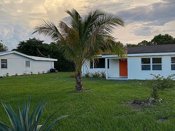 3rd image of 3829 Marvaez St