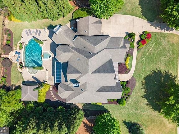 5th image of 1225 Waterfall Ln NW
