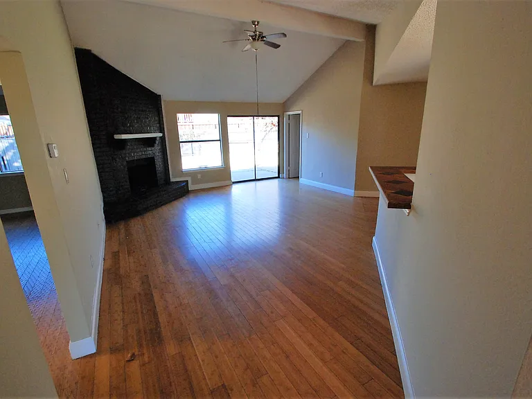 3634 San Remo Dr — Photo 4