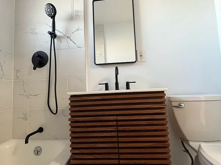 952 Chester St #952 — Photo 5