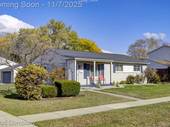 583 Manchester St, Madison Heights, MI 48071
