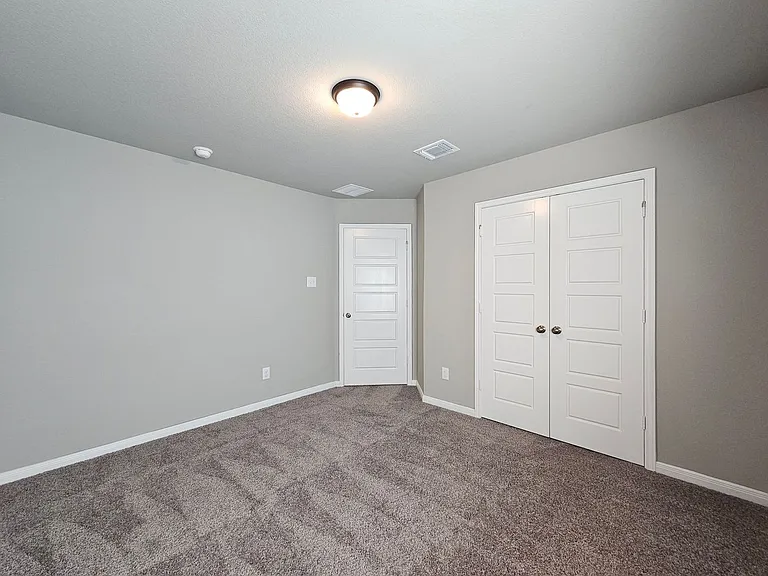 910 James Parker Cir — Photo 12