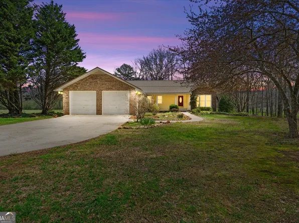 1789 County Road 16, Roanoke, AL 36274