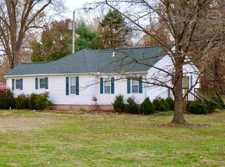 10 N Rockport Rd, Boonville, IN 47601