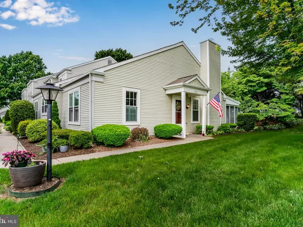 1827 Wexford Rd, Palmyra, PA 17078