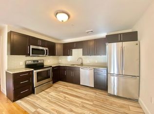 108 South St, Jamaica Plain, MA 02130