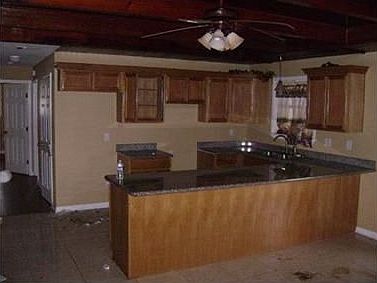 2nd image of 4726 Lurline St