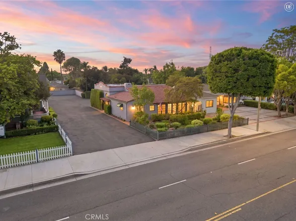 1324 E Chapman Ave, Orange, CA 92866