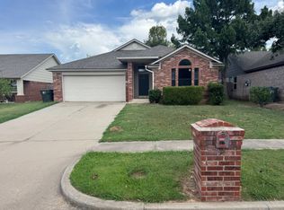 2013 Cloverdale Ln, Norman, OK 73071