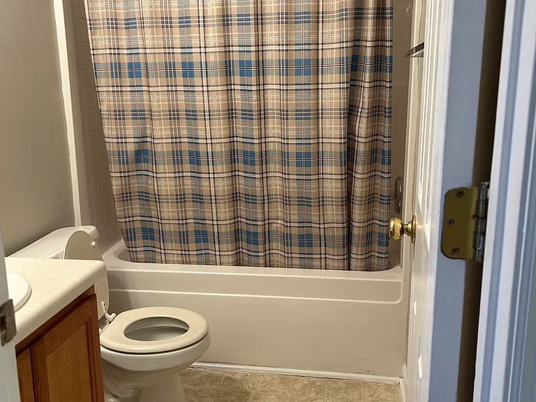 580 Tribeca Ct — Photo 11