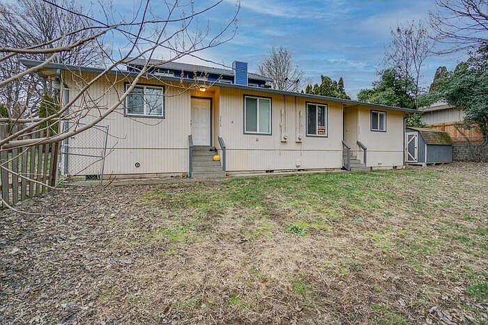 1st image of 2413 Markle Ave #2413