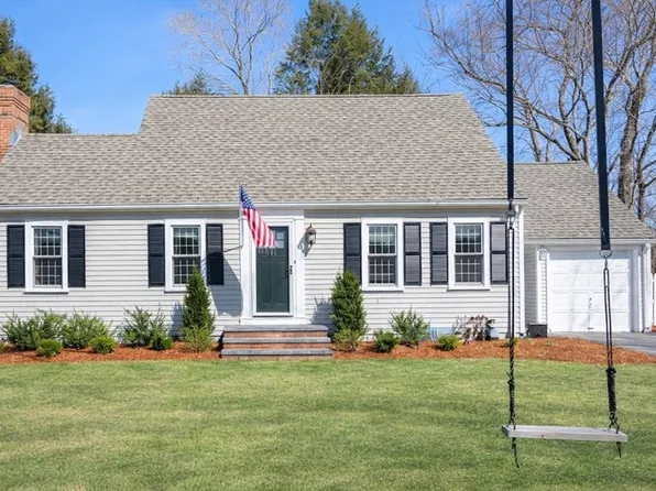 6 Boulder Brook Rd, Wellesley, MA 02481