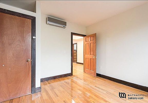 5th image of 399 Linden St APT 2R