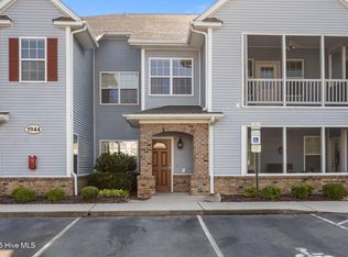 1944 Tara Ct APT 202, Greenville, NC 27858