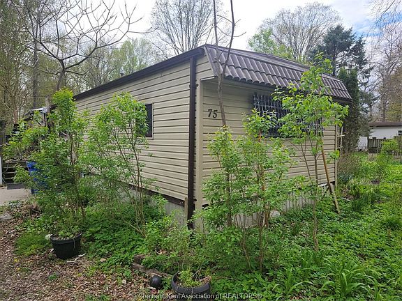 2nd image of 29338 Jane Rd #75