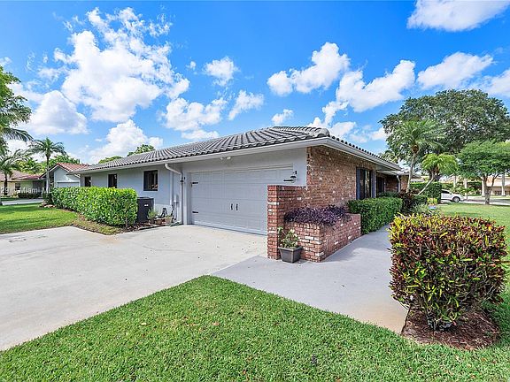 4th image of 1780 NW 107th Dr