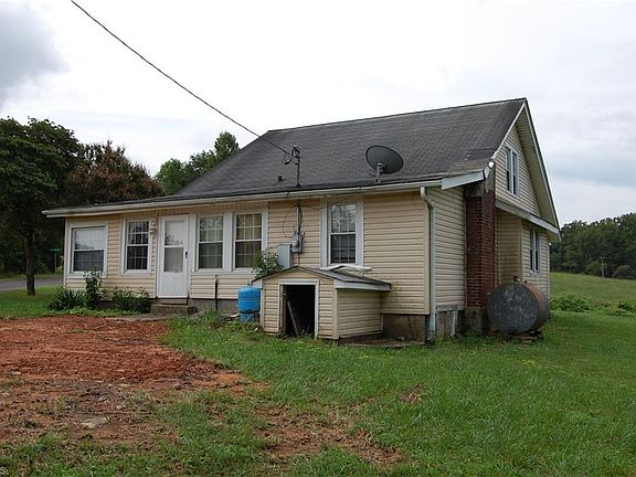 2nd image of 1352 Weldon Smith Rd