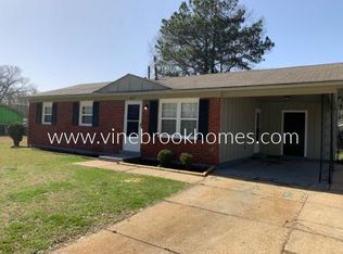 4033 Leech Rd, Memphis, TN 38109