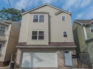 4 Lake St, Paterson, NJ 07501