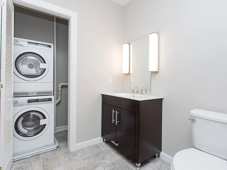 1505 Commonwealth Ave — Photo 15